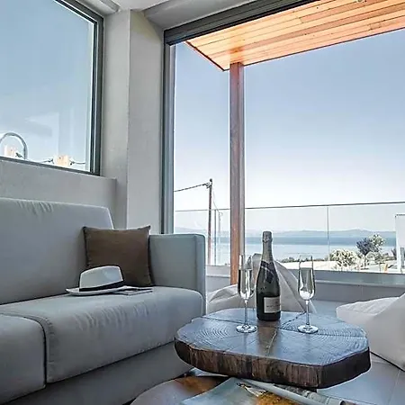 King's & Queen's Afitos - With Private Pool